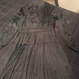NWT Silk like material Scoop dress - size M (8-10)